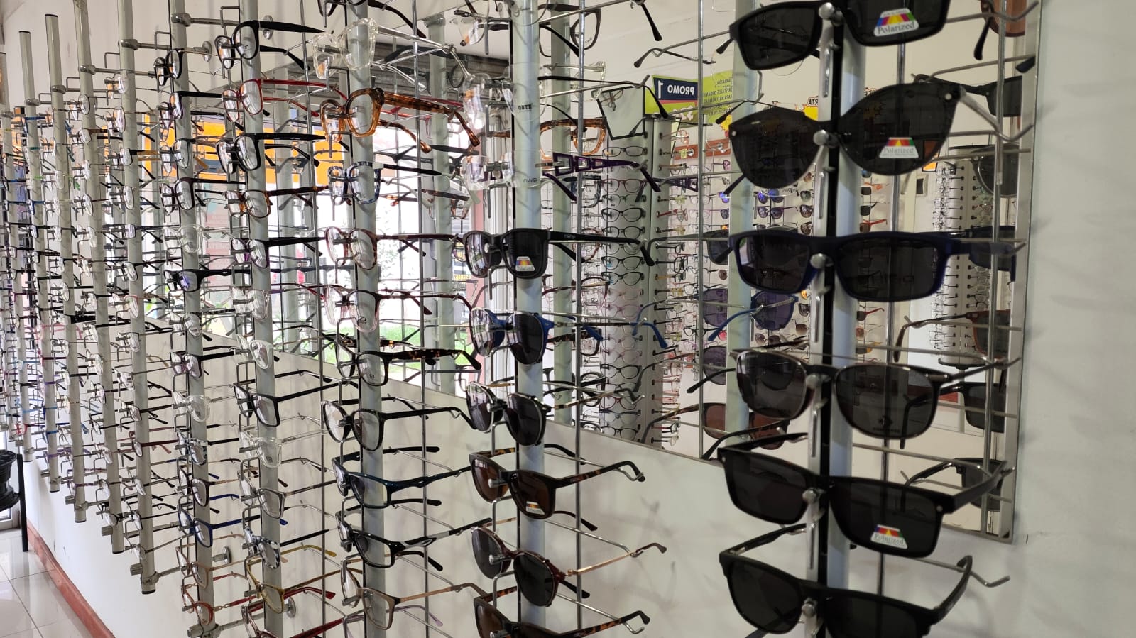 Variedad de lentes de sol